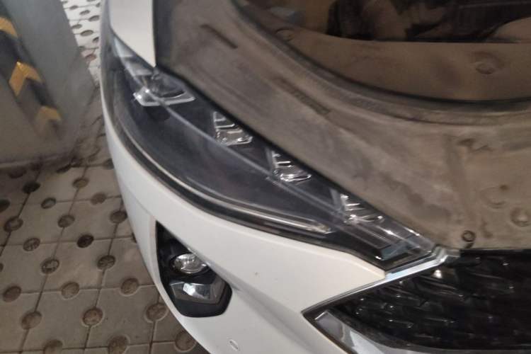 Used Haval F7x 2019 1.5T Two-Wheel Drive Intelligent Technology Edition Right Front Headlight