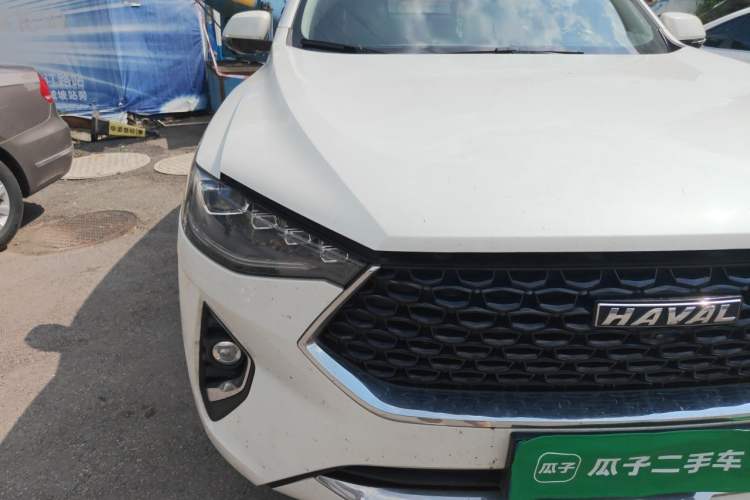 Used Haval F7x 2019 1.5T Two-Wheel Drive Smart & Trendy Edition Right Front Headlight