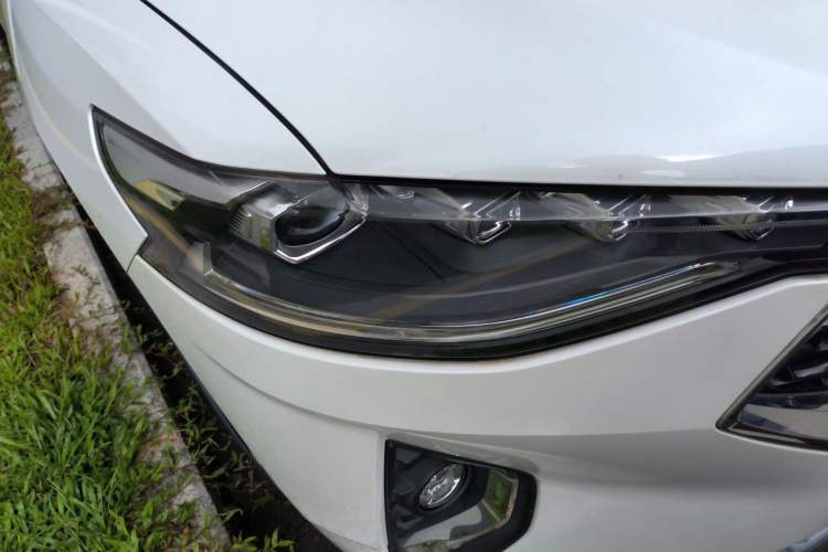 Used Haval F7x 2019 1.5T Two-Wheel Drive Intelligent Technology Edition Right Front Headlight