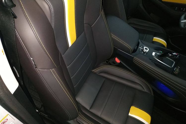 Used Haval F7x 2019 2.0T Two-Wheel Drive Intelligent Technology Edition Right Front Seat