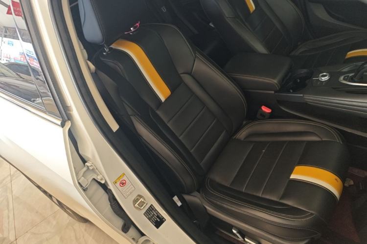 Used Haval F7x 2019 2.0T Four-Wheel Drive Intelligent Sport Edition Right Front Seat