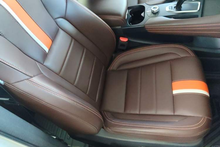 Used Haval F7x 2019 2.0T Two-Wheel Drive Intelligent Technology Edition Right Front Seat