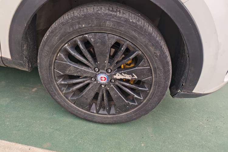 Used Haval F7x 2019 1.5T Two-Wheel Drive Smart & Trendy Edition Right Front Wheel Hub