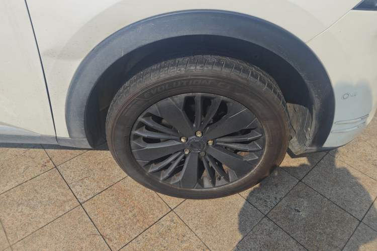 Used Haval F7x 2019 1.5T Two-Wheel Drive Intelligent Technology Edition Right Front Wheel Hub
