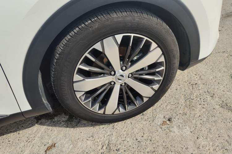 Used Haval F7x 2019 1.5T Two-Wheel Drive Smart & Trendy Edition Right Front Wheel Hub
