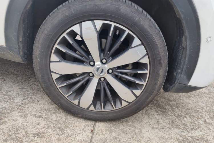 Used Haval F7x 2019 2.0T Two-Wheel Drive Intelligent Technology Edition Right Front Wheel Hub