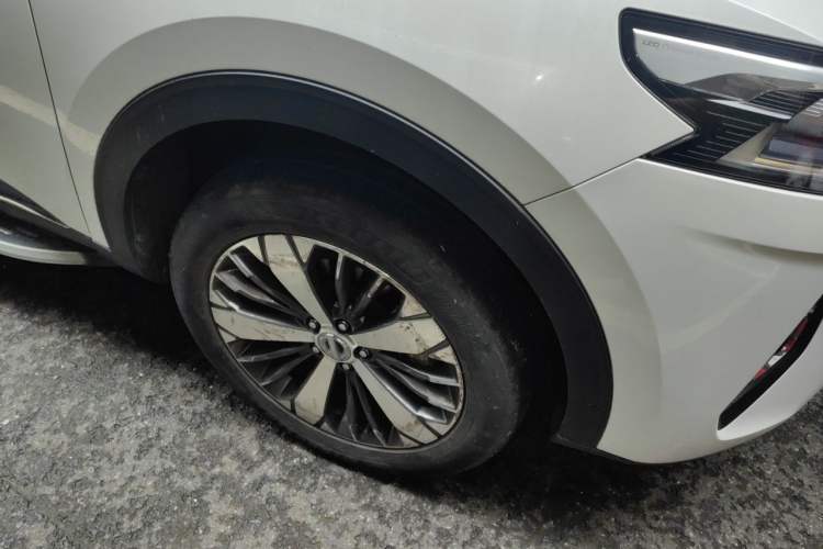 Used Haval F7x 2019 2.0T Two-Wheel Drive Smart & Stylish Play Edition Right Front Wheel Hub