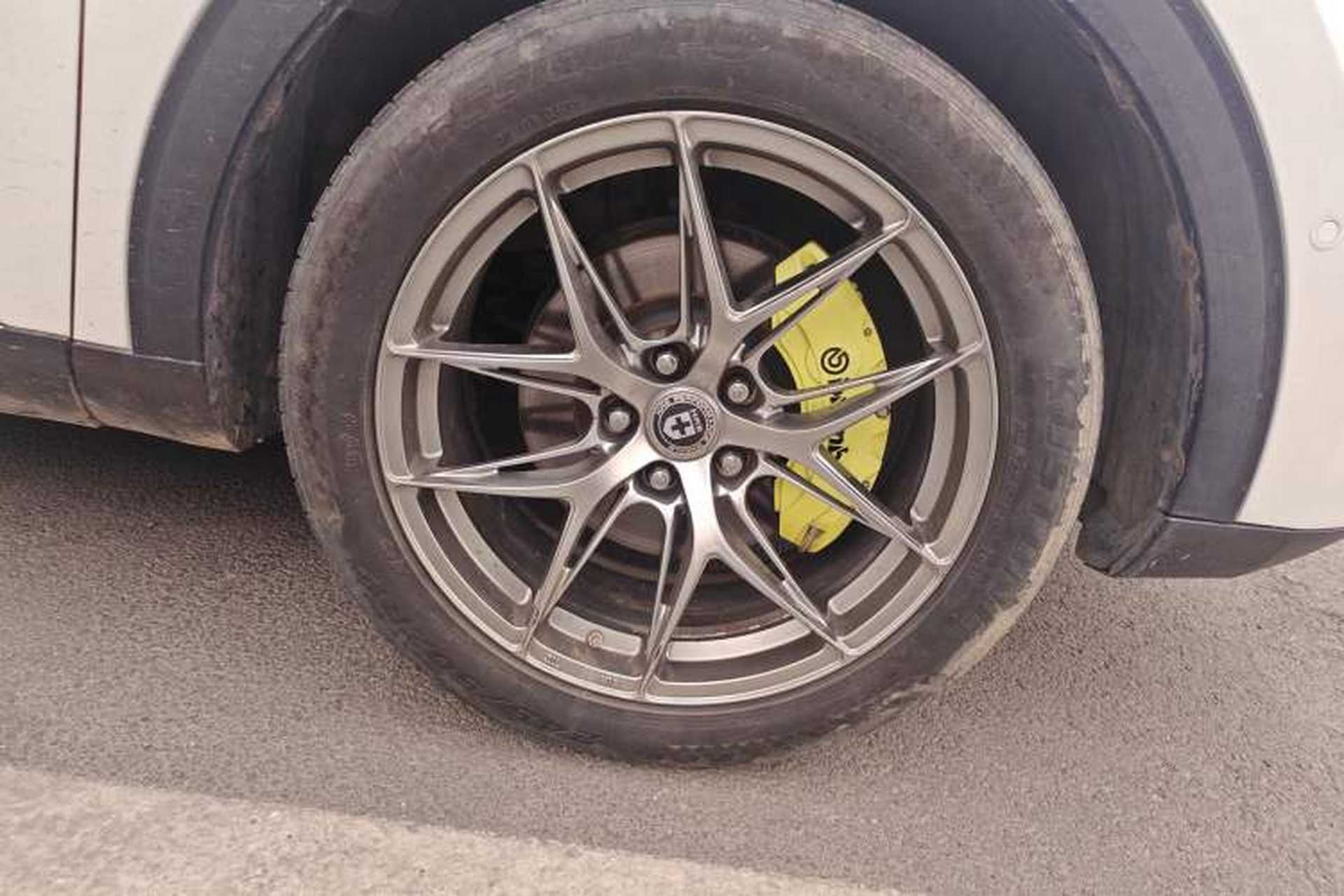 Used Haval F7x 2019 1.5T Two-Wheel Drive Intelligent Technology Edition Right Front Wheel Hub