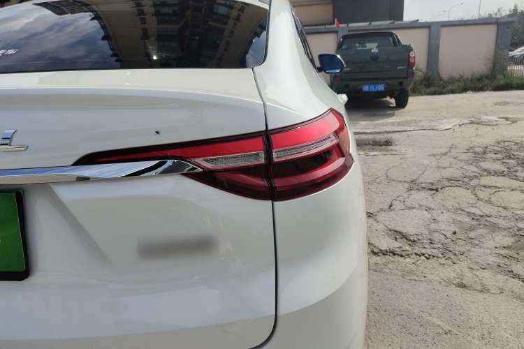 Used Haval F7x 2019 1.5T Two-Wheel Drive Smart & Trendy Edition Right Rear Taillight