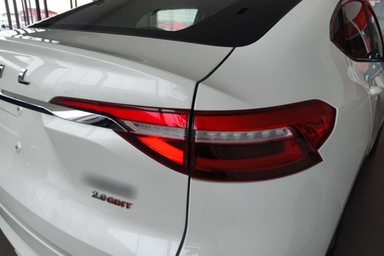 Used Haval F7x 2019 2.0T Two-Wheel Drive Smart & Stylish Play Edition Right Rear Taillight