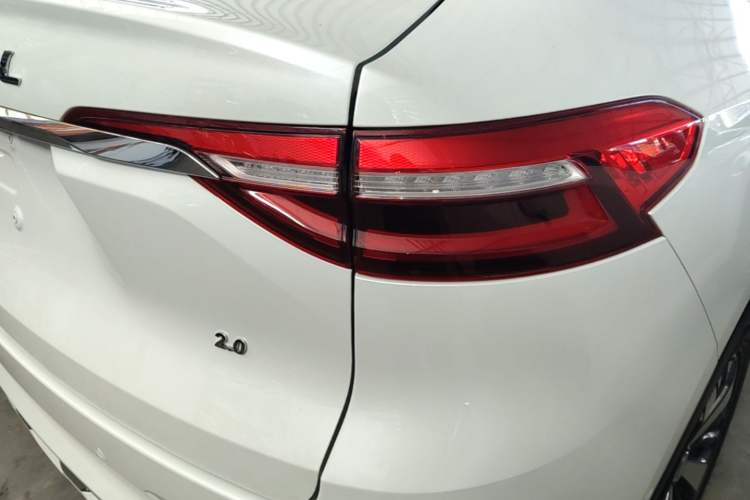 Used Haval F7x 2019 2.0T Two-Wheel Drive Intelligent Technology Edition Right Rear Taillight