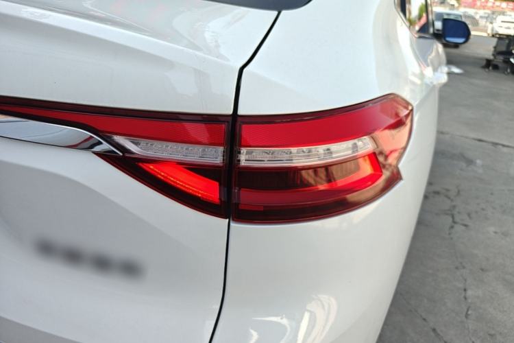 Used Haval F7x 2019 1.5T Two-Wheel Drive Intelligent Technology Edition Right Rear Taillight