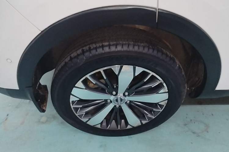 Used Haval F7x 2019 2.0T Four-Wheel Drive Intelligent Sport Edition Right Rear Wheel Hub