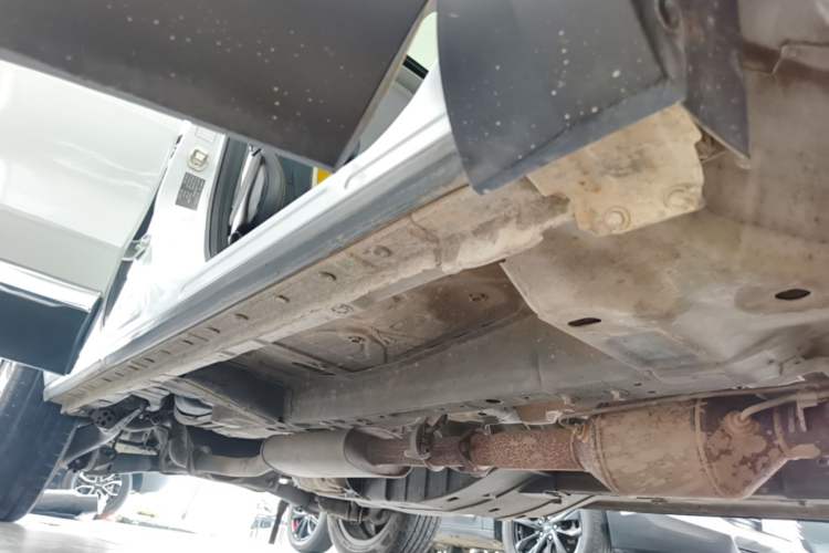 Used Haval F7x 2019 2.0T Two-Wheel Drive Smart & Stylish Play Edition Right Side Sill
