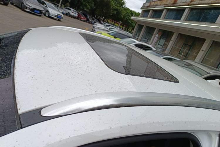Used Haval F7x 2019 1.5T Two-Wheel Drive Smart & Trendy Edition Roof