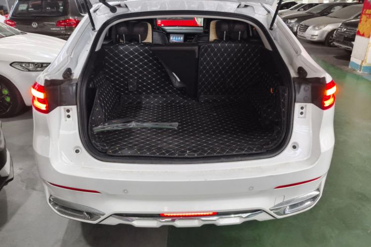Used Haval F7x 2019 1.5T Two-Wheel Drive Smart & Trendy Edition Trunk