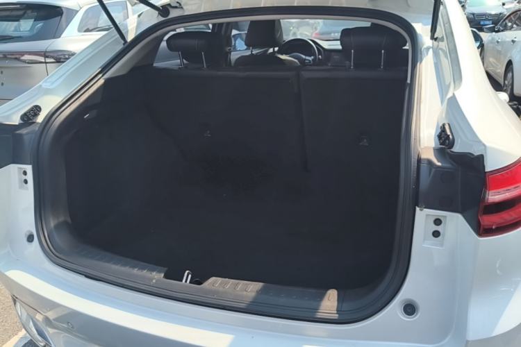 Used Haval F7x 2019 1.5T Two-Wheel Drive Intelligent Technology Edition Trunk