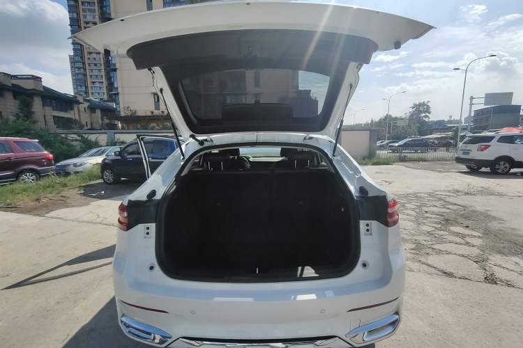 Used Haval F7x 2019 1.5T Two-Wheel Drive Smart & Trendy Edition Trunk