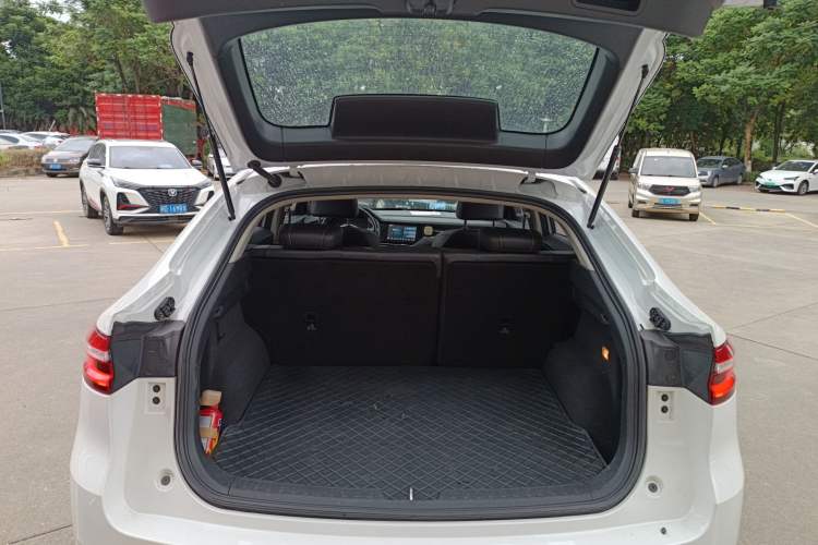 Used Haval F7x 2019 1.5T Two-Wheel Drive Smart & Trendy Edition Trunk