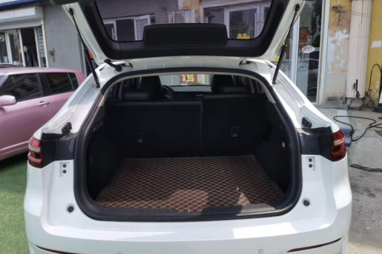Used Haval F7x 2019 1.5T Two-Wheel Drive Smart & Trendy Edition Trunk