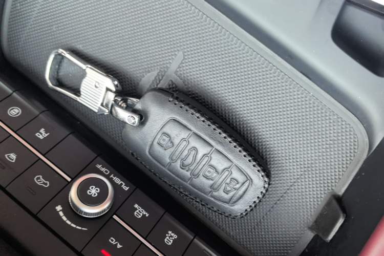Used Haval F7x 2019 2.0T Two-Wheel Drive Intelligent Technology Edition Vehicle Key