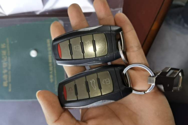 Used Haval F7x 2019 1.5T Two-Wheel Drive Smart & Trendy Edition Vehicle Key