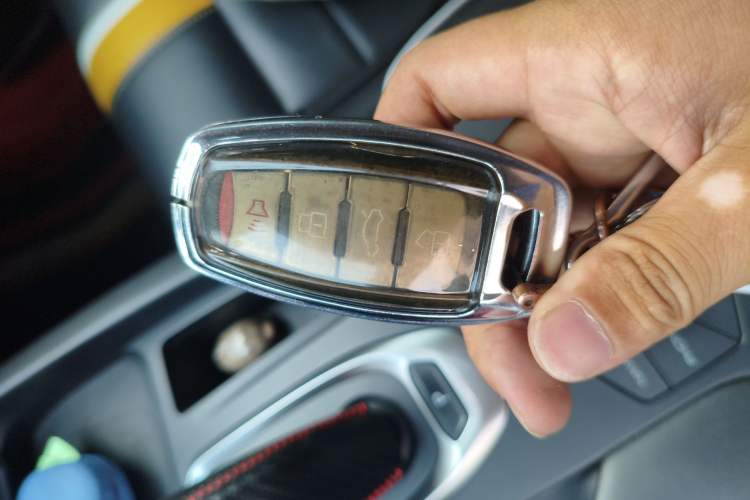 Used Haval F7x 2019 2.0T Two-Wheel Drive Intelligent Technology Edition Vehicle Key