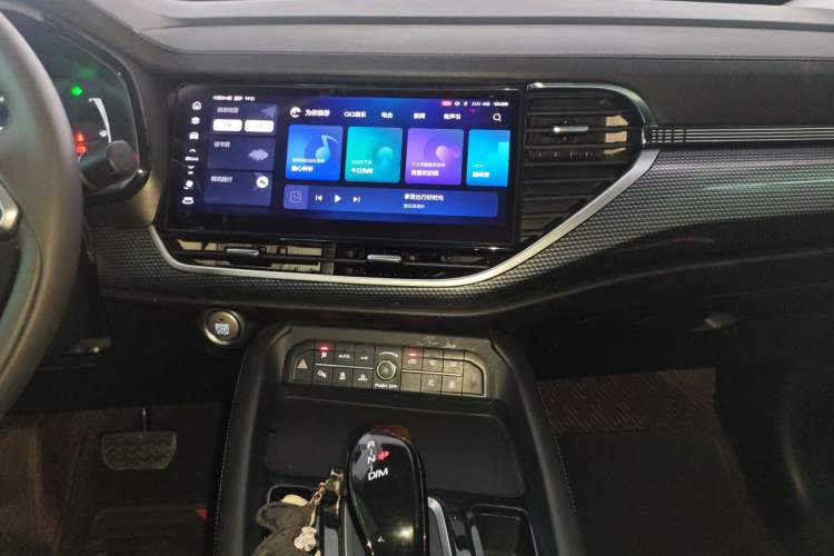 Used Haval F7x 2021 1.5T Two-Wheel Drive Smart & Trendy Edition Audio And AC Panel