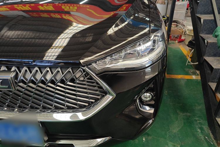Used Haval F7x 2021 1.5T Two-Wheel Drive Smart & Trendy Edition Left Front Headlight