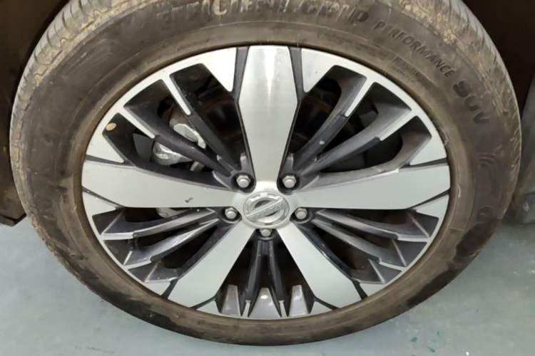 Used Haval F7x 2021 1.5T Two-Wheel Drive Smart & Trendy Edition Left Front Wheel Hub
