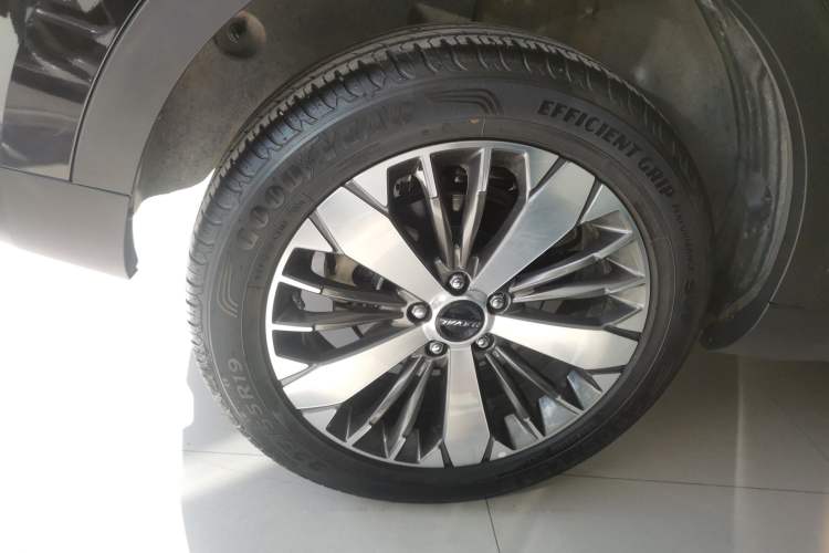 Used Haval F7x 2021 1.5T Two-Wheel Drive Smart Technology Edition Right Rear Wheel Hub