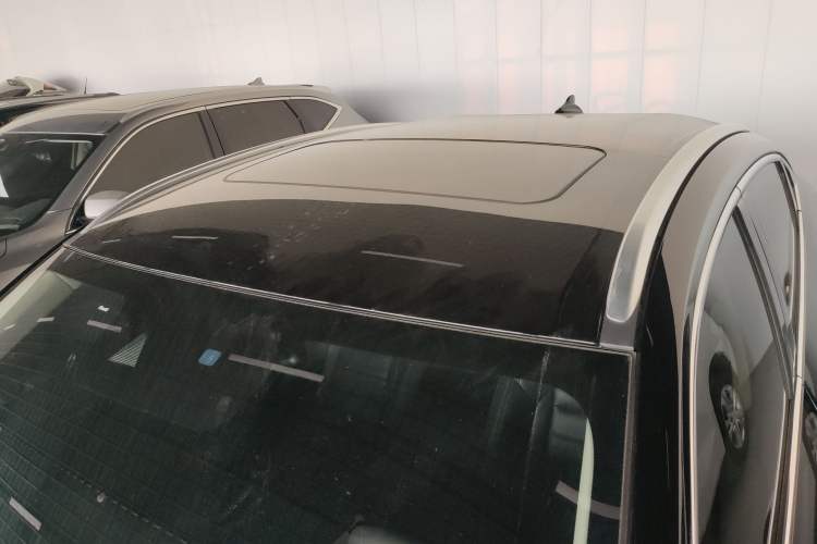 Used Haval F7x 2021 1.5T Two-Wheel Drive Smart & Trendy Edition Roof
