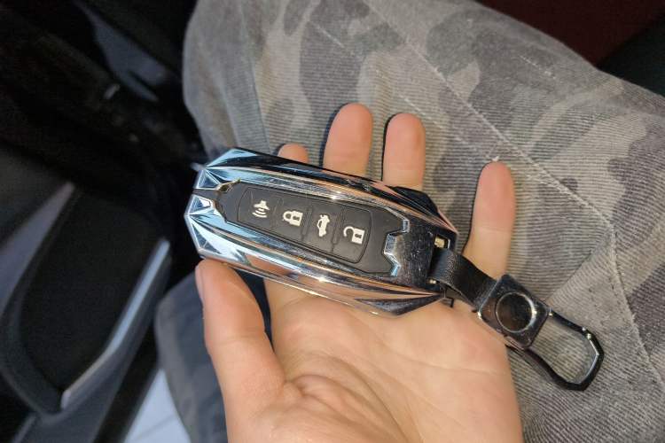 Used Haval F7x 2021 1.5T Two-Wheel Drive Smart & Trendy Edition Vehicle Key