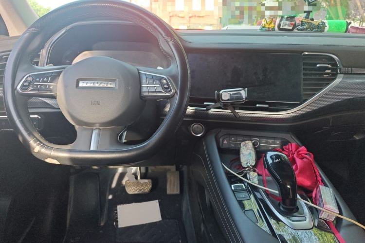 Used Haval F7x 2021 1.5T Two-Wheel Drive Smart & Trendy Edition Center Console