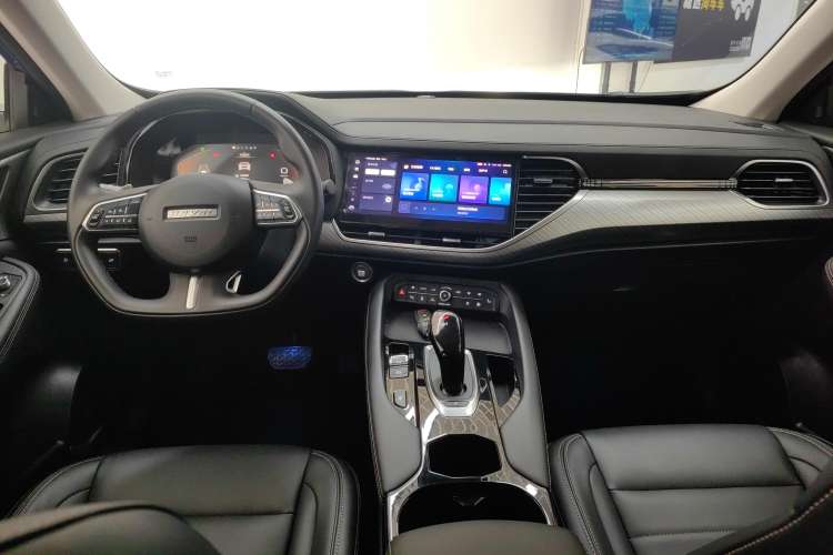 Used Haval F7x 2021 2.0T Two-Wheel Drive Intelligent Technology Edition Center Console
