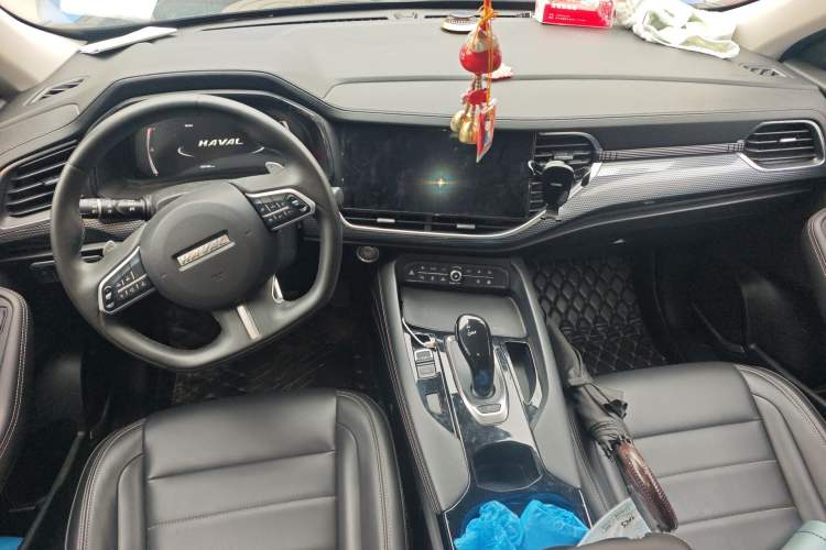 Used Haval F7x 2021 1.5T Two-Wheel Drive Smart & Trendy Edition Center Console