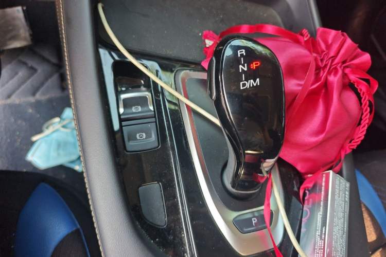 Used Haval F7x 2021 1.5T Two-Wheel Drive Smart & Trendy Edition Gear Lever