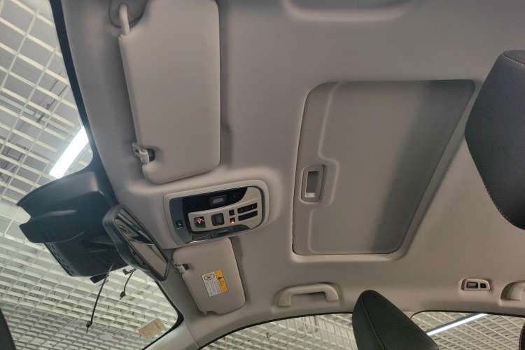 Used Haval F7x 2021 2.0T Two-Wheel Drive Intelligent Technology Edition Headliner