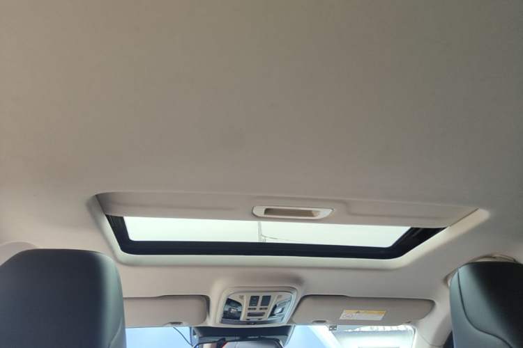 Used Haval F7x 2021 1.5T Two-Wheel Drive Smart & Trendy Edition Headliner