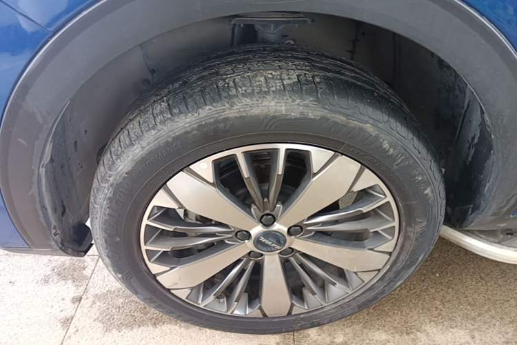 Used Haval F7x 2021 2.0T Two-Wheel Drive Intelligent Technology Edition Left Front Wheel Hub