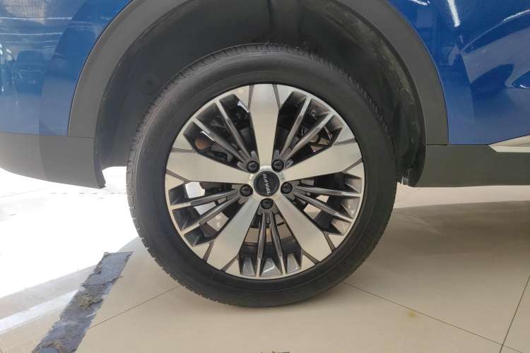 Used Haval F7x 2021 2.0T Two-Wheel Drive Intelligent Technology Edition Left Rear Wheel Hub