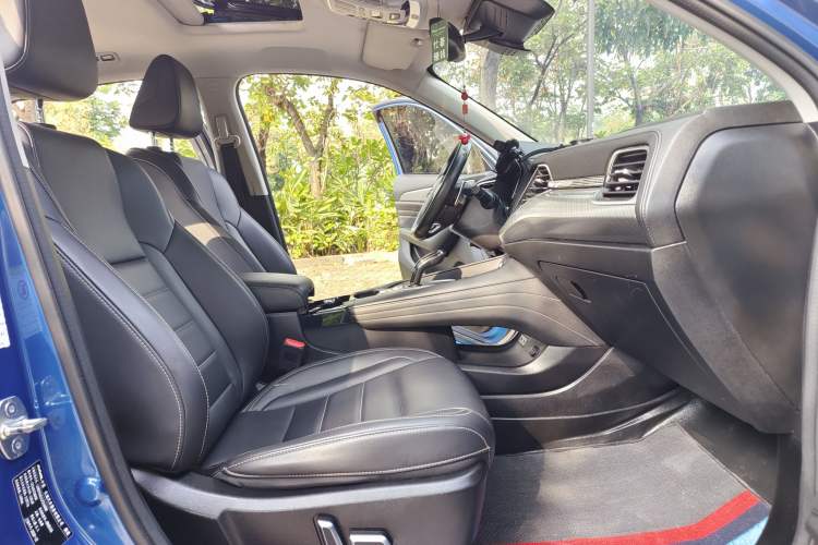 Used Haval F7x 2021 1.5T Two-Wheel Drive Smart Technology Edition Right Front Seat