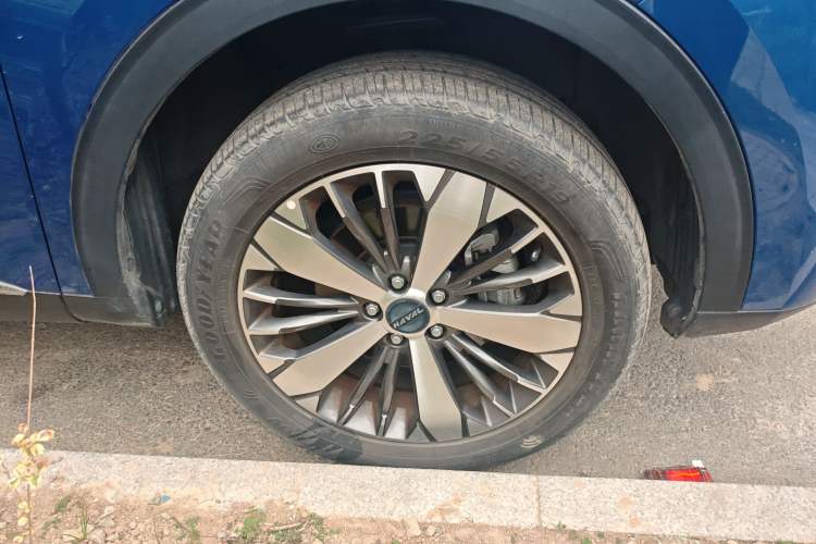 Used Haval F7x 2021 2.0T Two-Wheel Drive Intelligent Technology Edition Right Front Wheel Hub