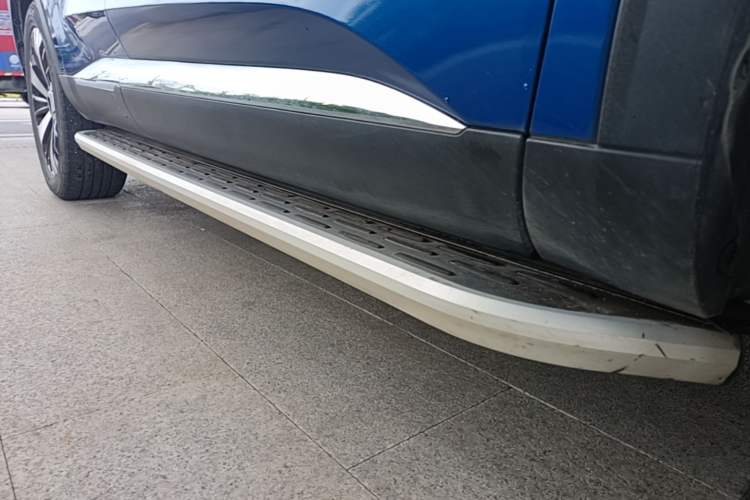 Used Haval F7x 2021 2.0T Two-Wheel Drive Intelligent Technology Edition Right Side Sill