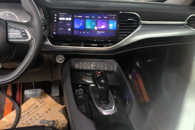 Used Haval F7x 2021 1.5T Two-Wheel Drive Smart & Trendy Edition Audio And AC Panel