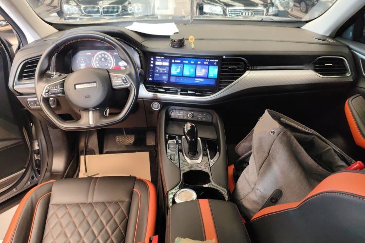 Used Haval F7x 2021 2.0T Two-Wheel Drive Intelligent Technology Edition Center Console