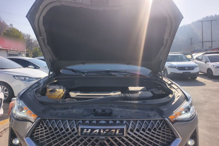 Used Haval F7x 2021 2.0T Two-Wheel Drive Intelligent Technology Edition Engine Bay