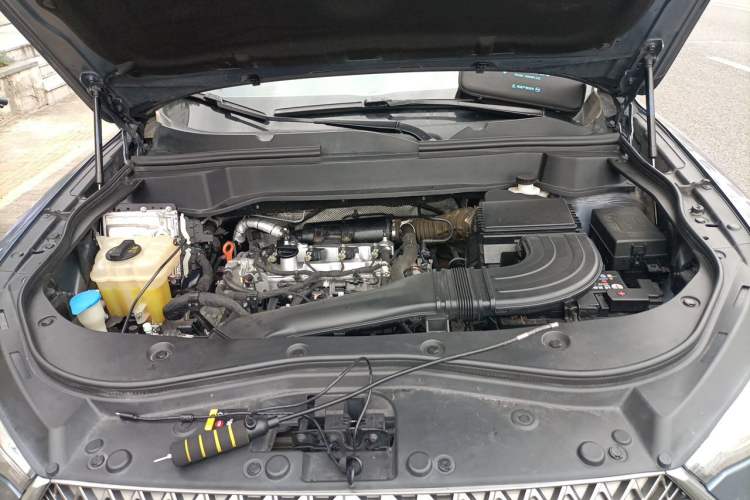 Used Haval F7x 2021 2.0T All-Wheel-Drive Intelligent Performance Version Engine Bay