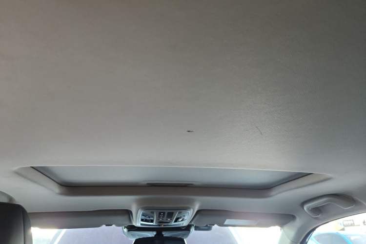 Used Haval F7x 2021 1.5T Two-Wheel Drive Smart & Trendy Edition Headliner