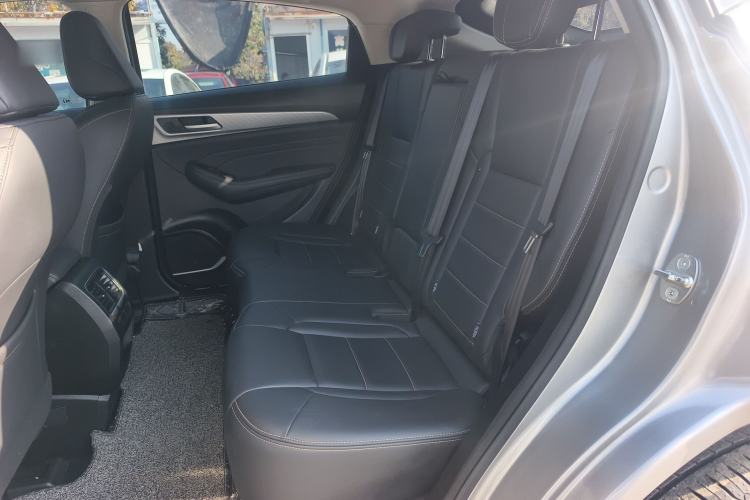 Used Haval F7x 2021 2.0T Two-Wheel Drive Intelligent Technology Edition Interior 4